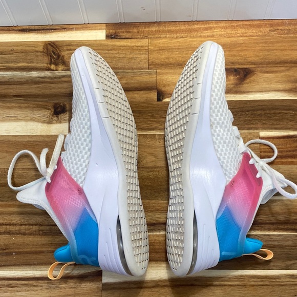 Nike Air Max Bella Women’s 9.5 - Picture 4 of 7